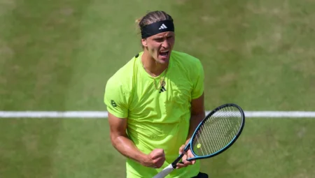 Tennis Boss Open: Alexander Zverev bezwingt Ben Shelton und steht im Finale